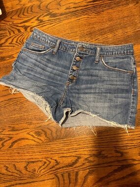 Universal Thread Hi-Rise ShortieDistressed Medium Blue Denim Button-Front Shorts